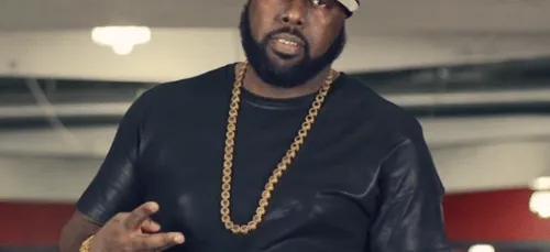 Insoutenable : ce rappeur arrive à extraire une balle de son bras,...