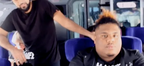 Naza & Keblack s'embrouillent avec un contrôleur dans le train