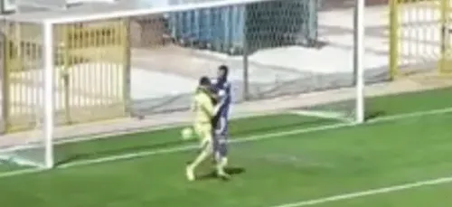 (Vidéo) On a retrouvé le but contre son camp le plus ridicule de...