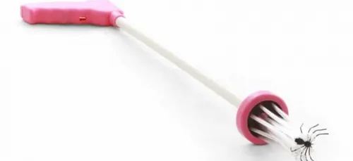 Arachnophobe ? Adopter le Spider Catcher qui va changer votre vie !...