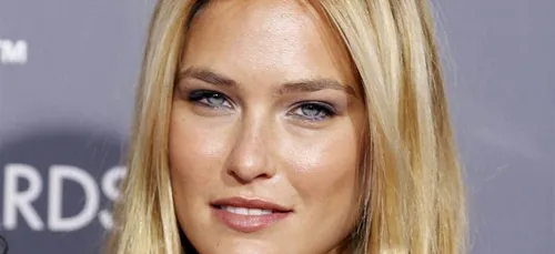 Le mannequin Bar Refeali s'expose au naturel sur Instagram: elle...