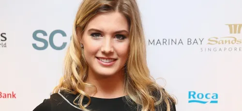 Un Twitto gagne un rancard avec une star grace au Superbowl !