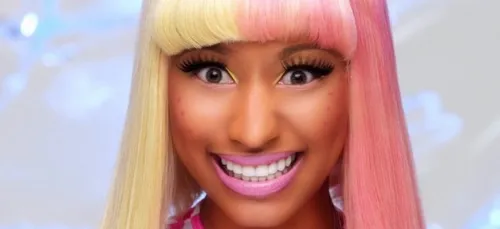 Nicki Minaj a détruit sa Mercedes avec une batte de baseball !