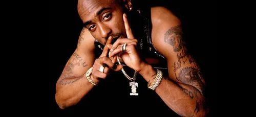 Un site américain dévoile 3 poèmes inédits de 2Pac !