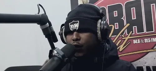 Guizmo : la vidéo de son freestyle exclusif "Dans ma rush" à Urban...