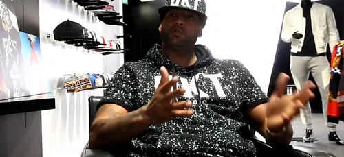 Booba à propos de Charlie Hebdo : "Quand on joue avec le feu on se...