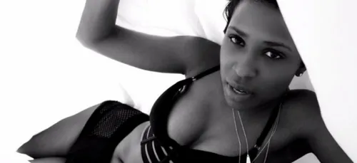 DEJ LOAF - Me U & Hennessy