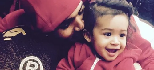 Chris Brown dévoile des photos de sa petite fille !! (Photos)