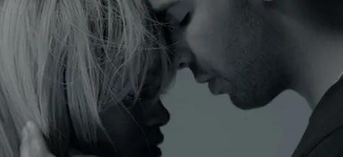 Drake et Rihanna s'enlacent à nouveau