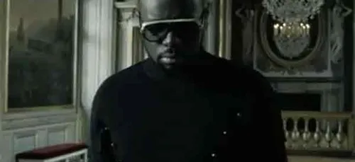 Maître Gims revient en force avec un son rap