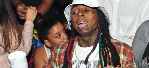 Lil Wayne se bat au cours d'un match organisé contre la violence !!...