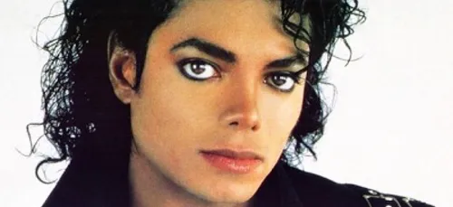 A quoi aurait ressemblé Mickael Jackson sans opération chirurgicale...