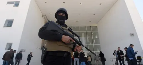 Des images amateurs de l'attentat en Tunisie ! (vidéo)