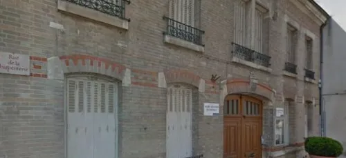 Orléans : Une petite fille de 3 ans a été oubliée toute une nuit...