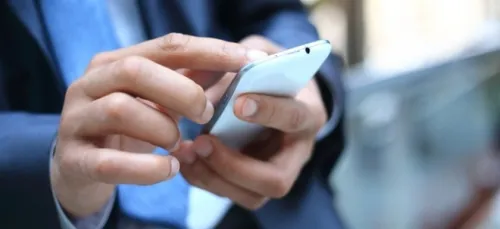 Les plus hilarants des SMS entre père et fille (une compil)