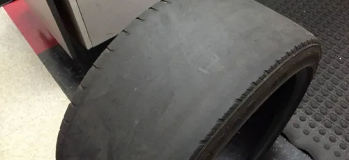 Ils ne connaissent rien aux voitures ! (photos)