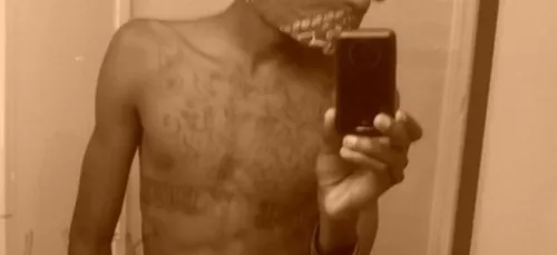 Un jeune homme se donne la mort en prenant des selfies...