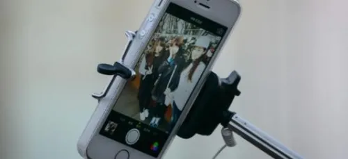 Arrêté à cause d'un selfie ! Les photos étaient envoyées sur...