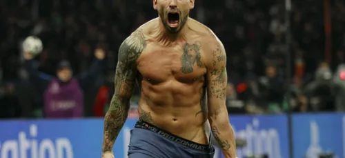 Lavezzi se pavane en string à une soirée et se prend un râteaux !!!...