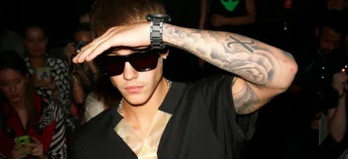 Justin Bieber se défonce sur scène avec les Rae Sremmurd !! (Vidéos)