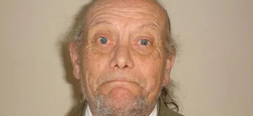 Ils tuent leur voisin en lui mettant un balai dans l'anus