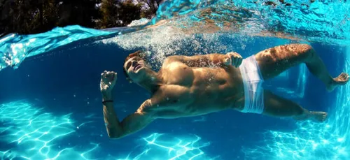 Après les Dieux du Stade voici les Idoles des Bassins ! (vidéo)