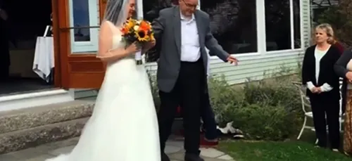 Atteint d'un cancer, il fait une énorme surprise à sa fille le jour...