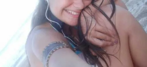 Elle avale son téléphone pour sauver son couple !