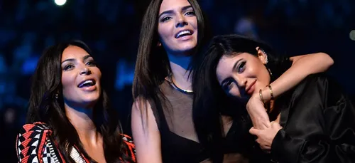 Kylie Jenner ose le Twerk en club !! (Vidéo)