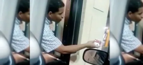 (Vidéo) Un employé de Mac Donald humilie cruellement un SDF