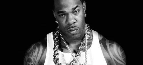 Busta Rhymes s'embrouille à la salle de muscu !!! (Vidéo)