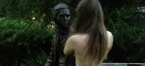 Angleterre: les étudiants  de Cambridge élisent les plus belles...