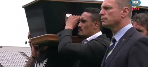 Un dernier Haka pour Jonah Lomu (vidéo)