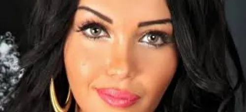 Nabilla : son shooting sexy, "les Anges de la télé-réalité 4"  (vidéo)