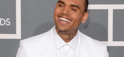 Chris Brown offre une voiture à une parfaite inconnue !! (Photo)
