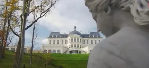 Vidéo: visite de  la demeure privée la plus chère du monde, un...