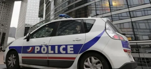 Il saute par la fenêtre avec sa fille de 7 ans dans les bras