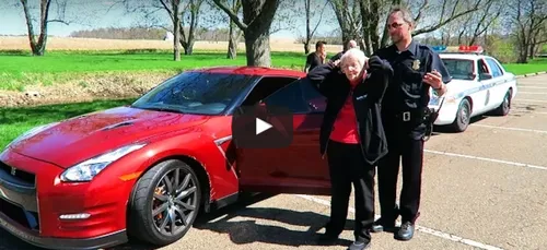 Caméra caché : Il fait le fou au volant et fait porter le chapeau à...