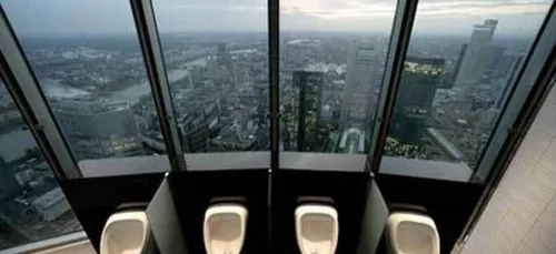 Des urinoirs hors du commun, comme vous en  n'avez jamais vus ...