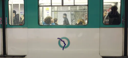 Un frotteur du métro avait une technique bien à lui pour agir