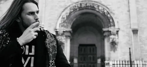 Sch - Solides (Clip Officiel)