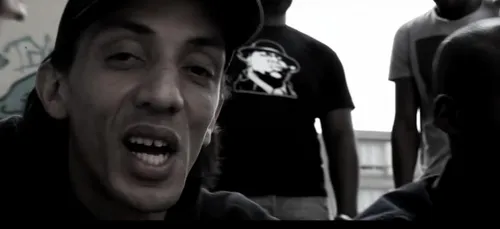 Zesau - Ma vie (Clip Officiel)