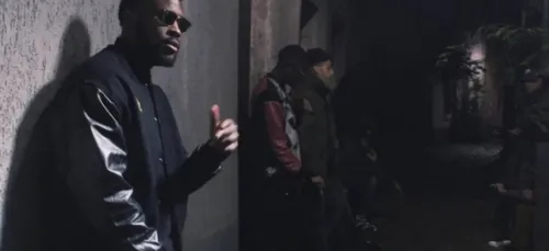 Damso - Débrouillard (Clip Officiel)