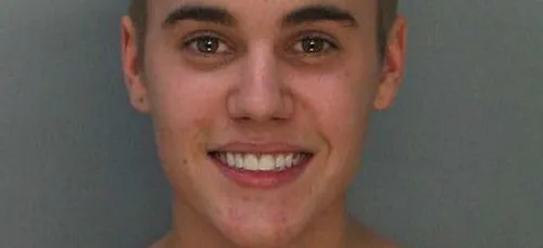 Justin Bieber revient sur la première fois sur sa longue descente...