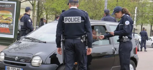 L'Etat justifie "follement" le contrôle au faciès !!
