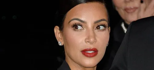 Kim Kardashian a lâché, ce vendredi une nouvelle photo du petit...