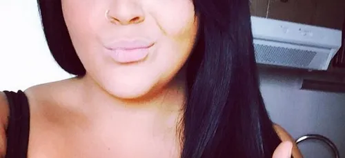 Sarah ose une couleur étonnante !! (Photos)