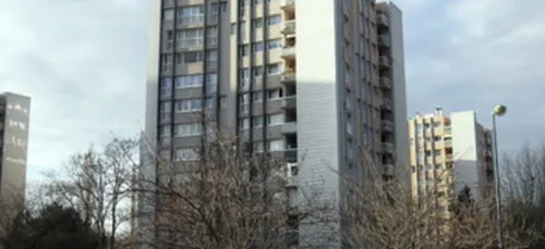 Tournante : 16 ados de 14 à 19 ans ont violé leur victime tour à...