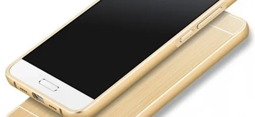 Scie, tournevis, perceuse électrique: impossible de casser ce...