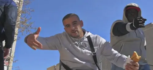 Sofiane - #Jesuispasséchezso (Clip Officiel)